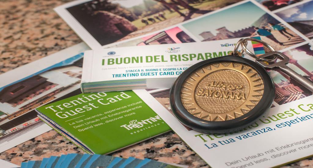Albergo Sayonara Comano Terme Kültér fotó