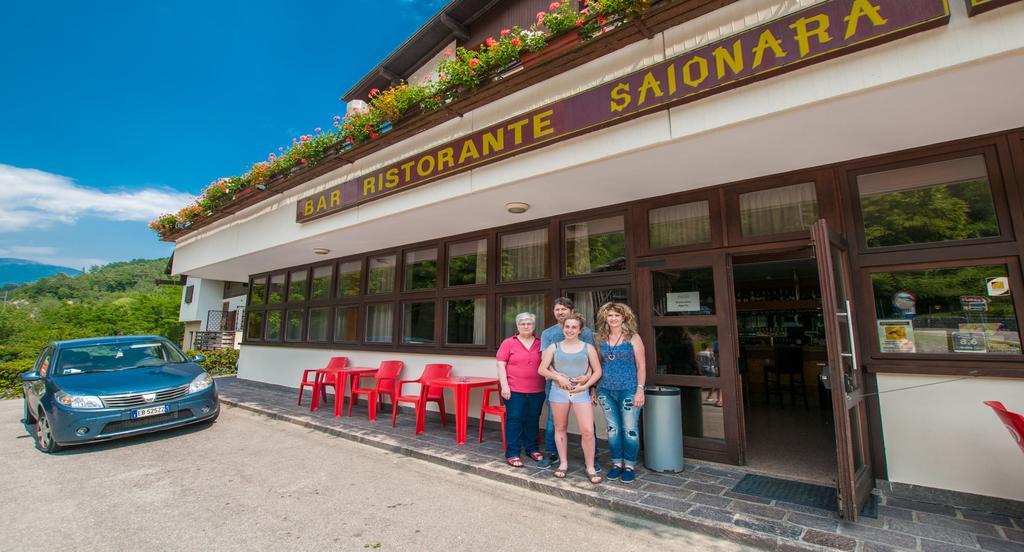 Albergo Sayonara Comano Terme Kültér fotó